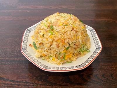 大盛りチャーハン