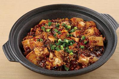 四川山椒と唐辛子の本格麻婆豆腐