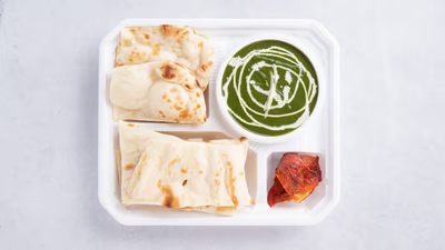 カレーとナンのセットCurry ＆ Naan Set