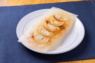 羽根つき焼餃子