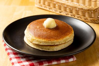 ホットケーキ(スタンダード)バター塗り