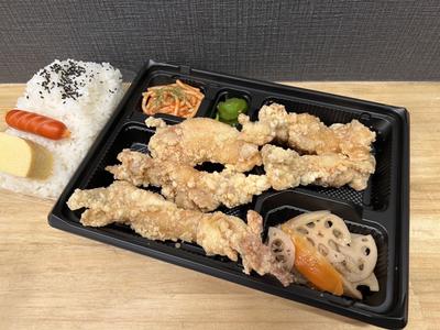 ももから揚げメガ弁当