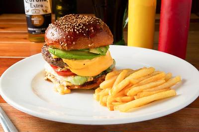 アボカドチーズバーガーセット