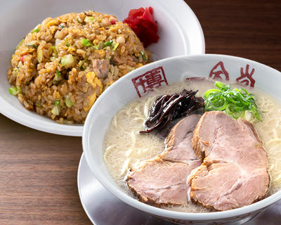 博多とんこつラーメン+チャーハン セット