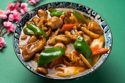 ピリ辛ホルモン刀削麺