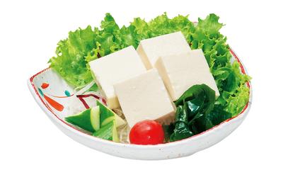 豆富とわかめのサラダ