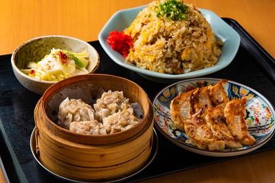 チャーハン餃子焼売弁当