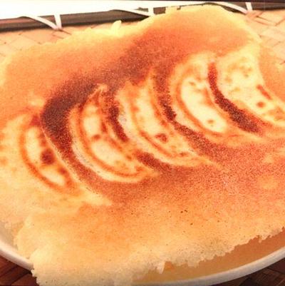 羽根付き焼き餃子(5コ)