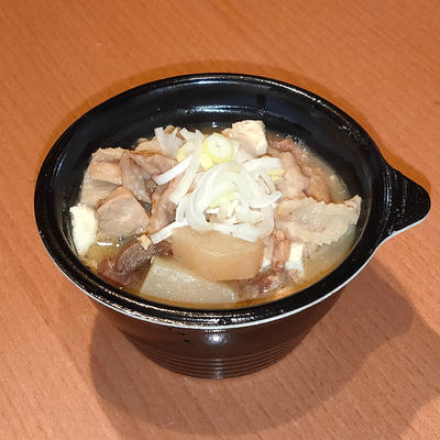 鶏の煮込み Stewed Chicken