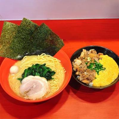 ラーメン+豚飯