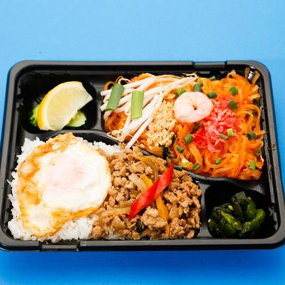 ⑯ ガパオライス+パッタイ