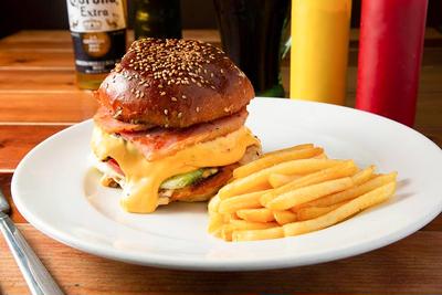 ベーコンチーズバーガーセット