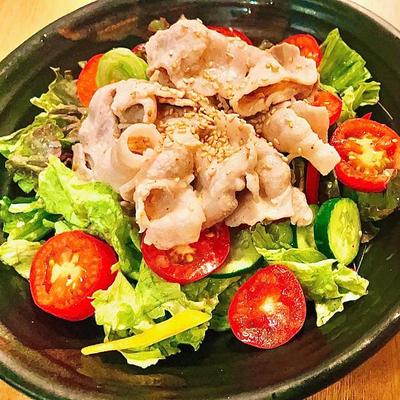 豚しゃぶサラダ Pork Shabu Salad