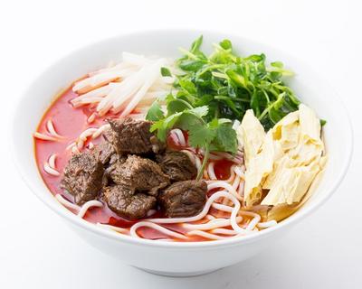 牛肉の麻辣米線