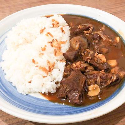 牛タンのハヤシライス