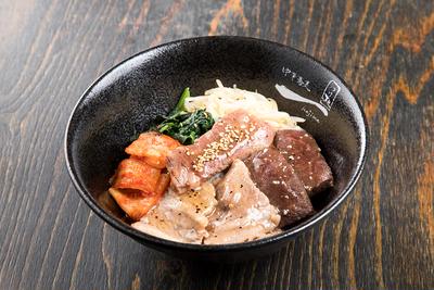 二郎特製！塩だれ焼肉丼