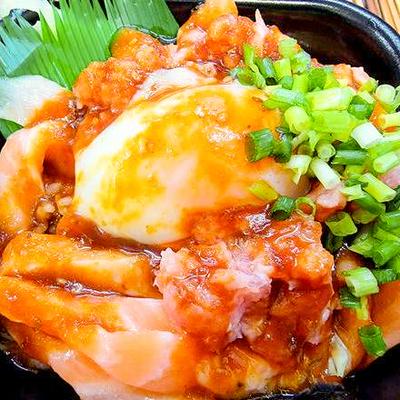 オートロサーモンブツネギトロユッケ ユッケ1番人気