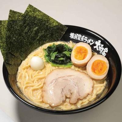 味玉ラーメン Ramen with Seasoned Egg