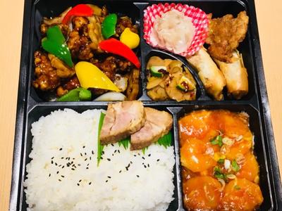 エビチリと黒酢酢豚弁当(干仁和黑酢豚品便当)