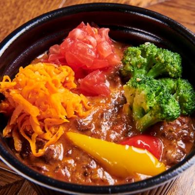 ビーフストロガノフ丼