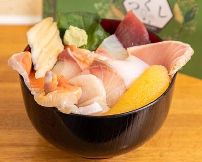 【人気No.3】海鮮丼 Seafood Rice Bowl
