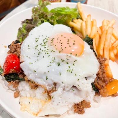 SAM's ガパオライス