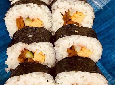《当店人気No.1》のり太巻き◆5種類の具材をぎっしり巻きました