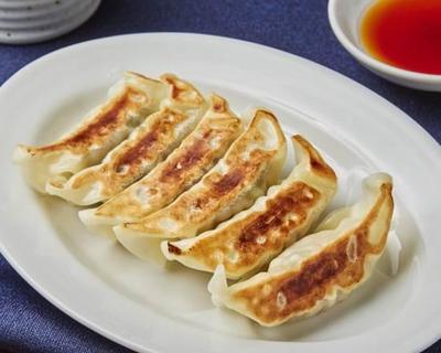 焼き餃子(6個入り)