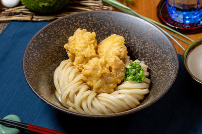 鶏天ぶっかけうどん Cold udon with chicken tempura