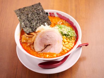うま辛 味噌らーめん