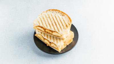 ピーナッツバターバナナサンド