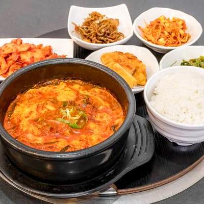 ユッケジャン定食 Yukhoejang Set Meal