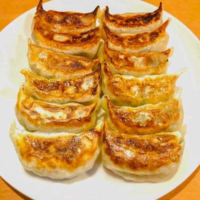 燒餃子 (12個)