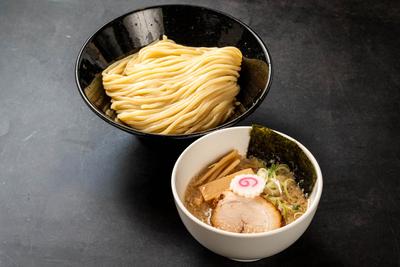 背脂醤油つけめん