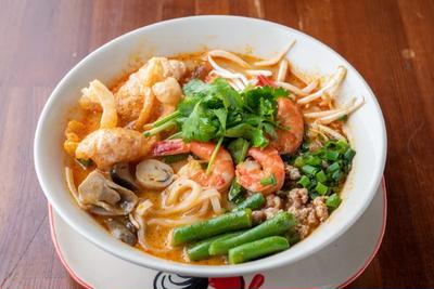 6-1.トムヤムクンヌードル TOM YAM KHUNG NOODLE