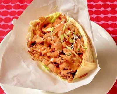 ケバブサンド(ピタパン) Kebab Sandwich (Pita Bread)