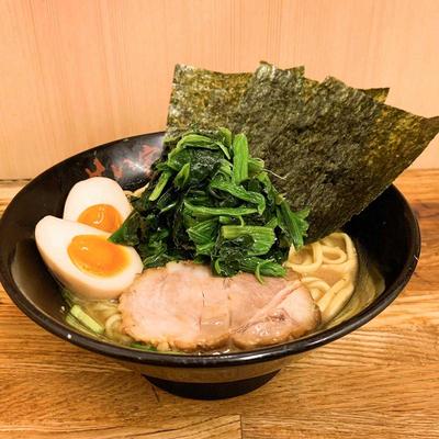 ほうれん草玉子ラーメン
