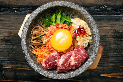 【旨味熟成】溶岩焼ハラミビビンパ (Yogan-Yaki Harami Bibimbap)