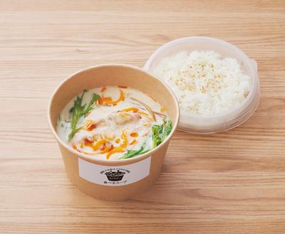 ごま豆乳鍋 ご飯orうどんセット