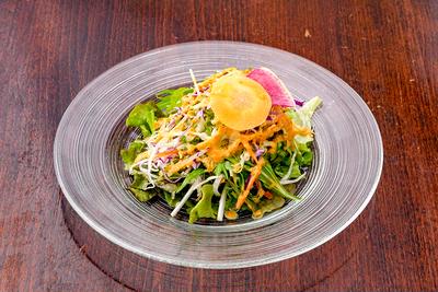 10種類の野菜サラダ