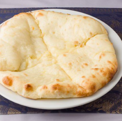 チーズナン Cheese Nan