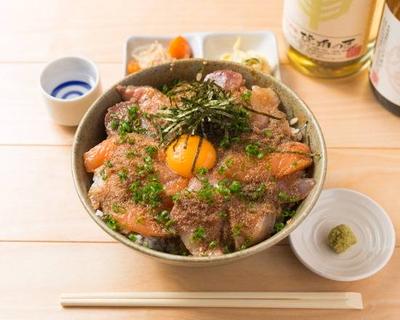 海鮮丼 Seafood Rice Bowl