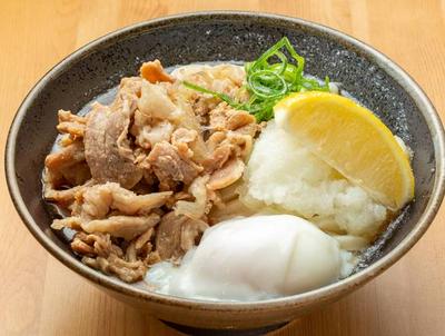 冷たい 肉温玉ぶっかけうどん
