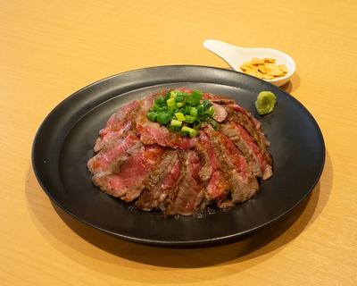 熟成牛ステーキ丼(国産牛赤身)