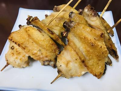 焼き鳥 手羽先 塩味