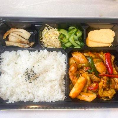 ダッカルビ弁当 Dak Galbi Bento Box