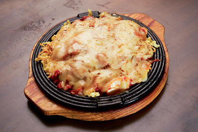 チーズタッカルビ Cheese Dak Kalbi