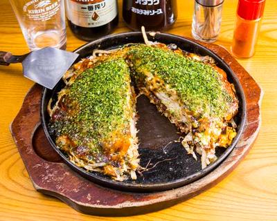 もちチーズ肉玉うどん入り