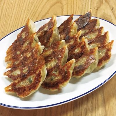 餃子10ヶ～ Dumplings (10 pieces or more)