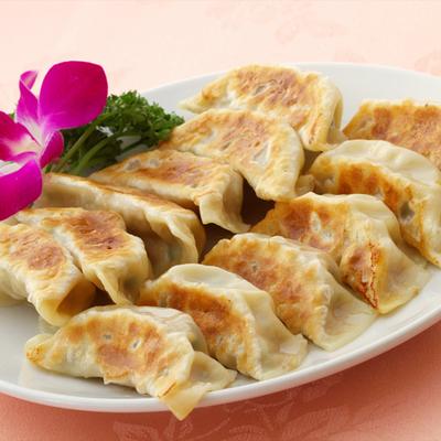 自家製焼餃子三人前(18個入り)